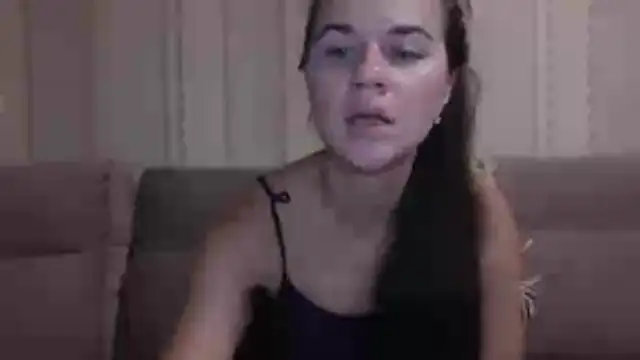 Snapshot of GiaaCaranggi chatting on November 2025 06:30:02 PM GiaaCaranggi online show from November 2025 06:30:02 PM