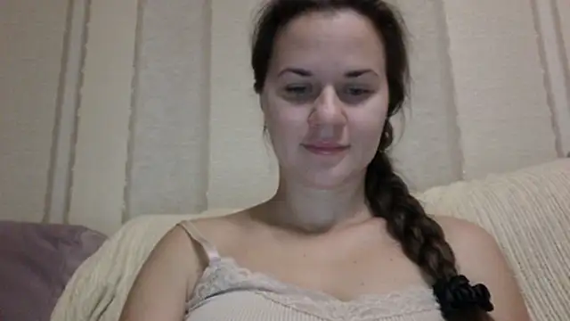 Snapshot of GiaaCaranggi chatting on November 2025 06:33:01 PM GiaaCaranggi online show from November 2025 06:33:01 PM