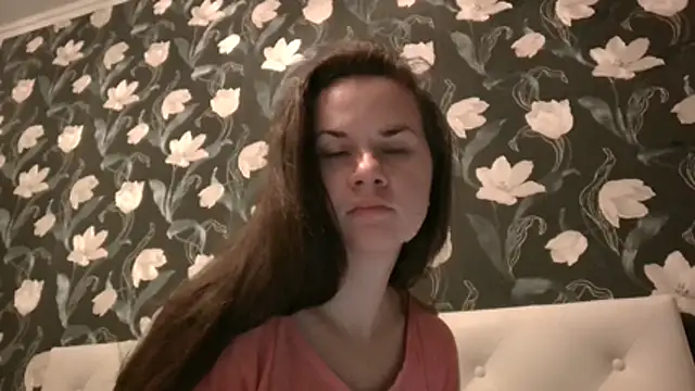 Snapshot of GiaaCaranggi chatting on December 2025 08:04:02 PM GiaaCaranggi online show from December 2025 08:04:02 PM