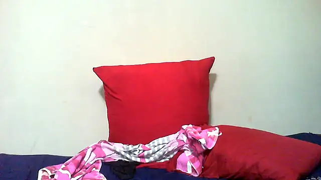 LICIOUSEBOOBSXX online show from December 2025 01:53:02 AM