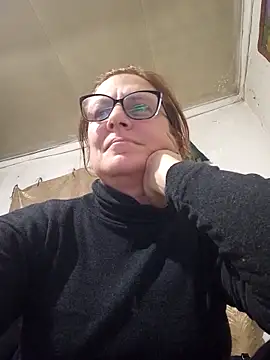 Snapshot of Mary_wey chatting on October 2025 06:50:02 PM Mary wey online show from October 2025 06:50:02 PM