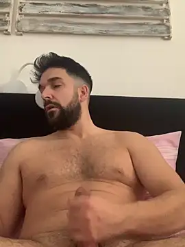 ReDiBastoni90 online show from March 2026 08:47:02 AM