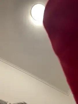 ReDiBastoni90 online show from April 2026 10:58:01 PM