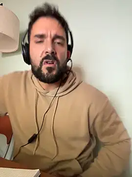 Snapshot of ReDiBastoni90 chatting on October 2025 08:36:02 AM ReDiBastoni90 online show from October 2025 08:36:02 AM