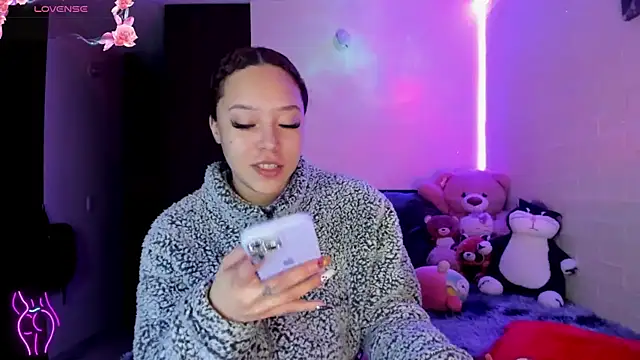 Lizz martins online show from October 2025 01:50:01 AM