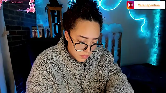 Lizz martins online show from November 2025 02:01:02 AM