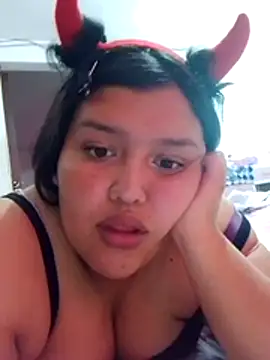 natt-bigass online show from November 2025 09:29:01 PM