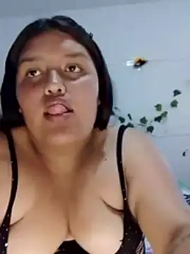 natt-bigass online show from November 2025 04:49:02 AM