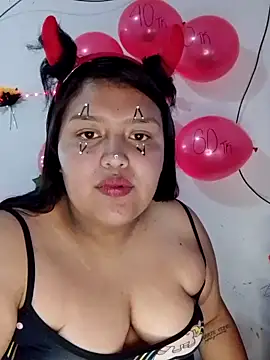 natt-bigass online show from November 2025 01:21:02 AM