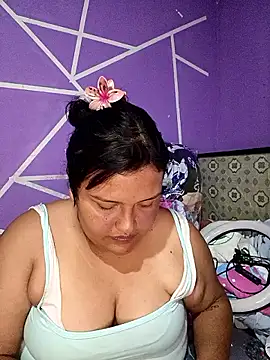Snapshot of natt-bigass chatting on June 2026 12:55:01 AM natt-bigass online show from June 2026 12:55:01 AM