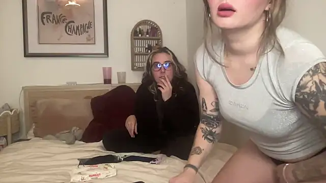 lill daddysgirl online show from December 2025 04:36:02 AM