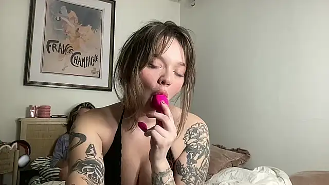 lill daddysgirl online show from November 2025 06:39:01 AM
