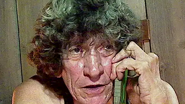 OldManOnline online show from October 2025 04:24:02 AM