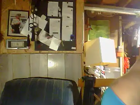 Snapshot of OldManOnline chatting on June 2026 05:57:02 AM OldManOnline online show from June 2026 05:57:02 AM