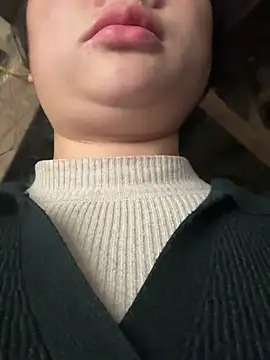 Linh-xxx online show from January 2026 02:48:02 AM