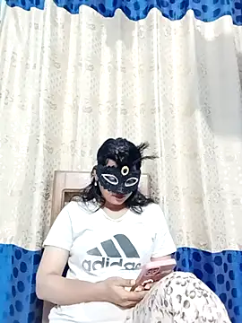 Hot Baby250 online show from April 2026 02:21:01 PM