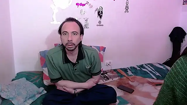 Isis Robert online show from November 2025 11:08:02 PM