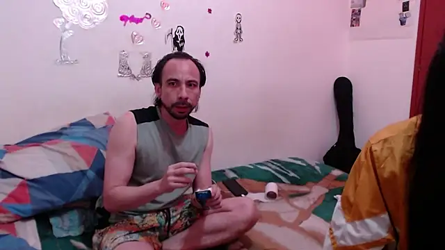 Isis Robert online show from November 2025 03:11:01 AM