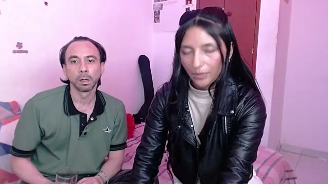 Isis Robert online show from October 2025 06:34:01 AM