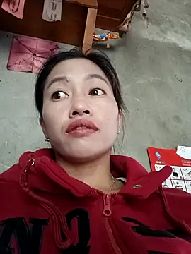 Snapshot of -Paige- chatting on October 2025 01:59:02 AM -Paige- online show from October 2025 01:59:02 AM