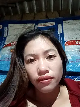 Snapshot of -Paige- chatting on November 2025 03:49:01 PM -Paige- online show from November 2025 03:49:01 PM