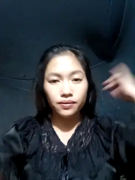 Snapshot of -Paige- chatting on November 2025 11:26:01 AM -Paige- online show from November 2025 11:26:01 AM