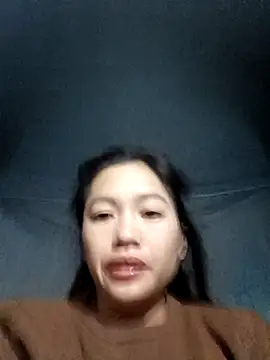 Snapshot of -Paige- chatting on November 2025 04:51:01 PM -Paige- online show from November 2025 04:51:01 PM