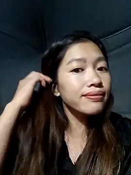 Snapshot of -Paige- chatting on November 2025 11:35:02 AM -Paige- online show from November 2025 11:35:02 AM