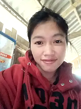 Snapshot of -Paige- chatting on November 2025 03:54:02 AM -Paige- online show from November 2025 03:54:02 AM