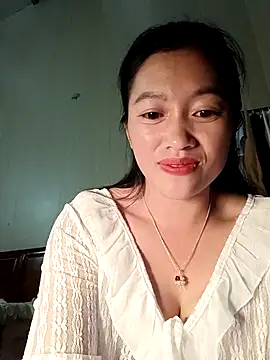 Snapshot of -Paige- chatting on November 2025 03:11:01 PM -Paige- online show from November 2025 03:11:01 PM