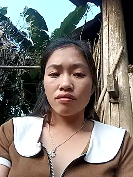 Snapshot of -Paige- chatting on November 2025 08:40:01 AM -Paige- online show from November 2025 08:40:01 AM