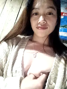 Snapshot of -Paige- chatting on November 2025 08:34:01 PM -Paige- online show from November 2025 08:34:01 PM