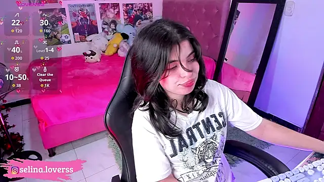 selina lovers  online show from April 2026 03:20:01 AM