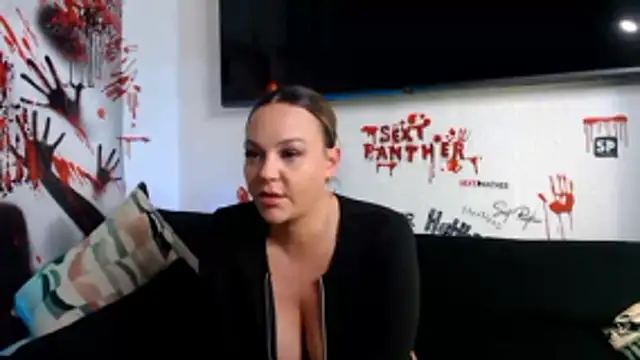 Snapshot of sofiahothead chatting on October 2025 02:43:02 AM sofiahothead online show from October 2025 02:43:02 AM