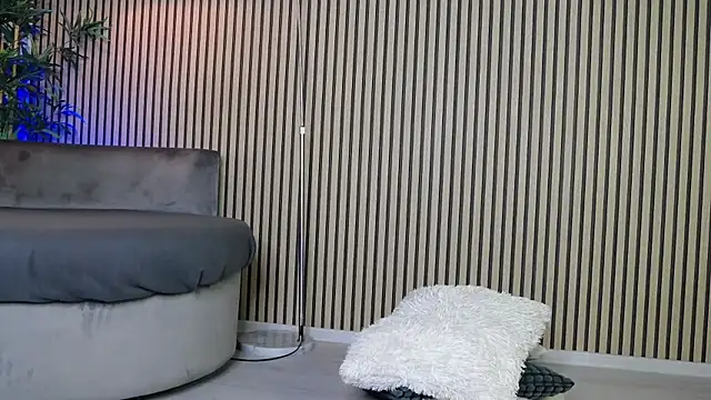 TheaBrown online show from December 2025 06:05:02 AM