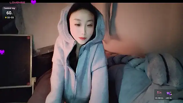 hyp0crite online show from December 2025 03:22:02 PM