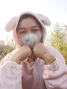 nat-tri online show from November 2025 09:10:01 AM