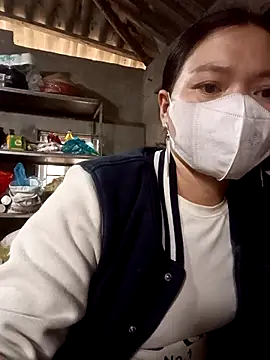 nat-tri online show from December 2025 06:56:01 AM