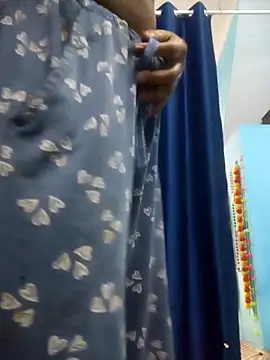 Snapshot of Prishacam2 chatting on November 2025 07:57:01 AM Prishacam2 online show from November 2025 07:57:01 AM