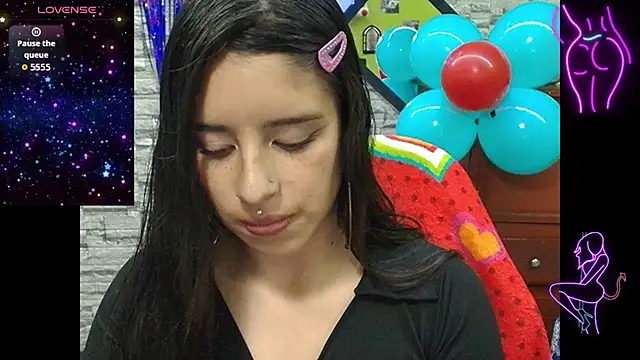 Snapshot of playboybunny-- chatting on November 2025 04:45:01 PM playboybunny-- online show from November 2025 04:45:01 PM