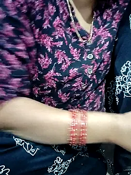 Hot-ranisa online show from November 2025 04:05:02 AM