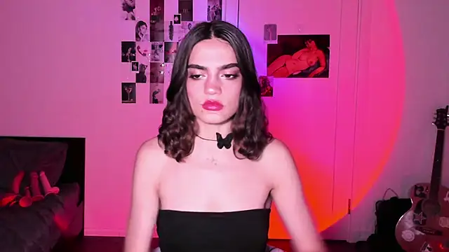 nightfloatt online show from October 2025 03:20:01 PM