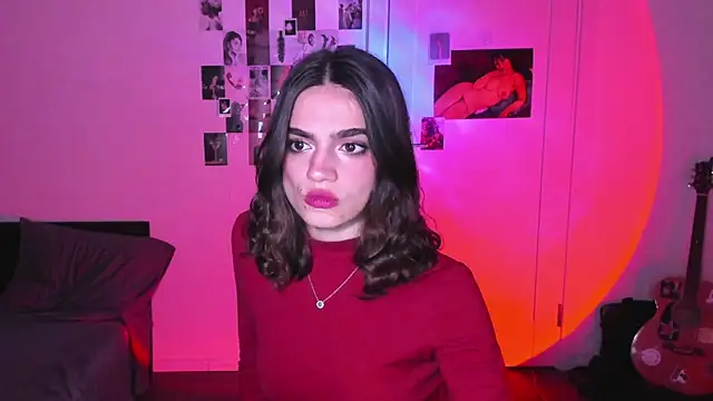 nightfloatt online show from October 2025 08:53:02 PM