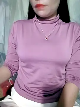 LalayCii online show from December 2025 09:30:02 PM