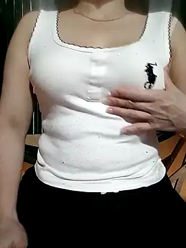 LalayCii online show from October 2025 12:53:01 AM