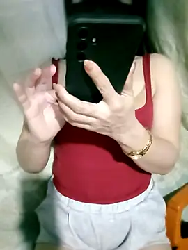 LalayCii online show from November 2025 03:05:02 PM