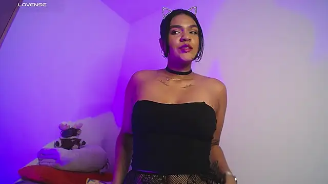 Miranda kim  online show from October 2025 11:01:02 PM