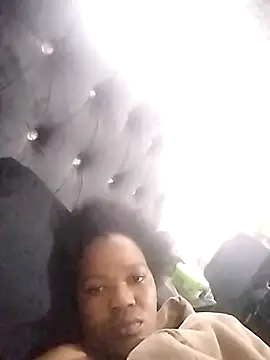 CaramelBoootie online show from November 2025 07:35:02 AM