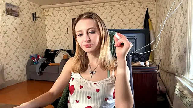 AmeliLia online show from March 2026 11:55:01 AM