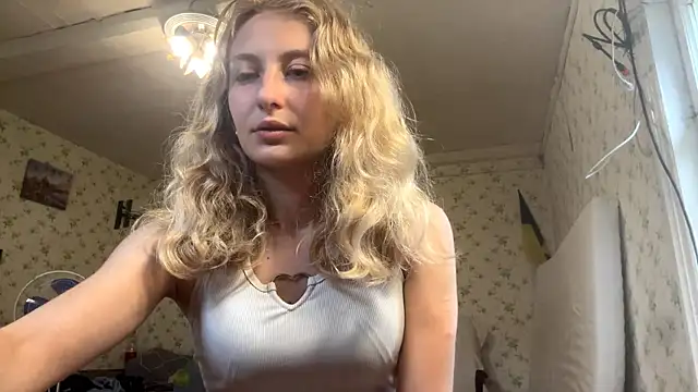 AmeliLia online show from June 2026 12:05:02 PM